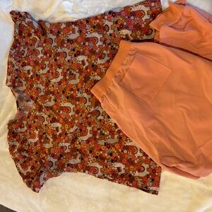 Floral/lama Scrub Set, coral